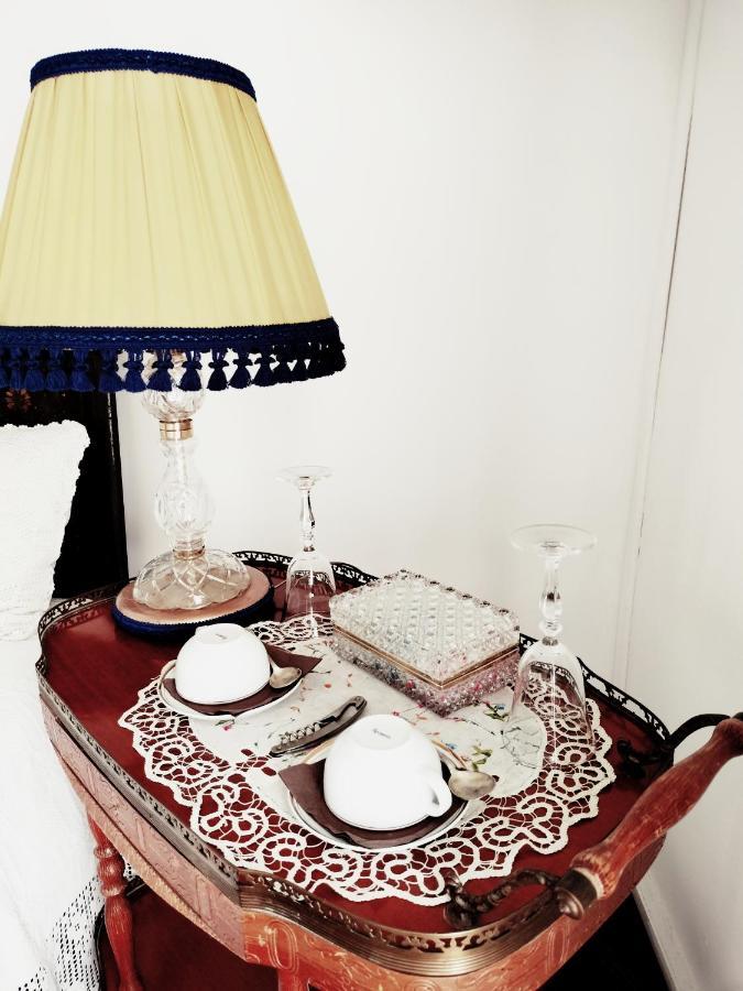 Fera O' Luni Bed & Breakfast Catania Bagian luar foto